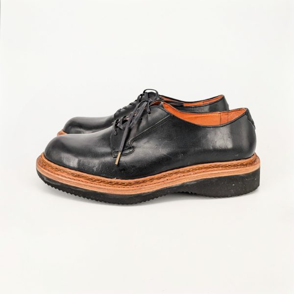 ノルウィージャンウェルテッド製法特有のチェーンステッチ