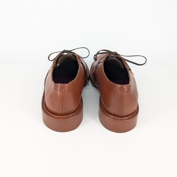 手作り革靴のホールド感を左右する踵の吊り込みアップ